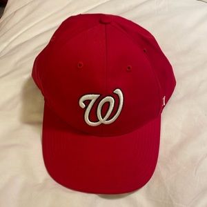 Washington Nationals unisex SnapBack baseball cap in red